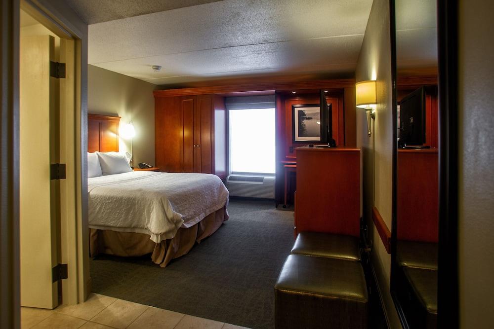 Hampton Inn Wheeling Kültér fotó