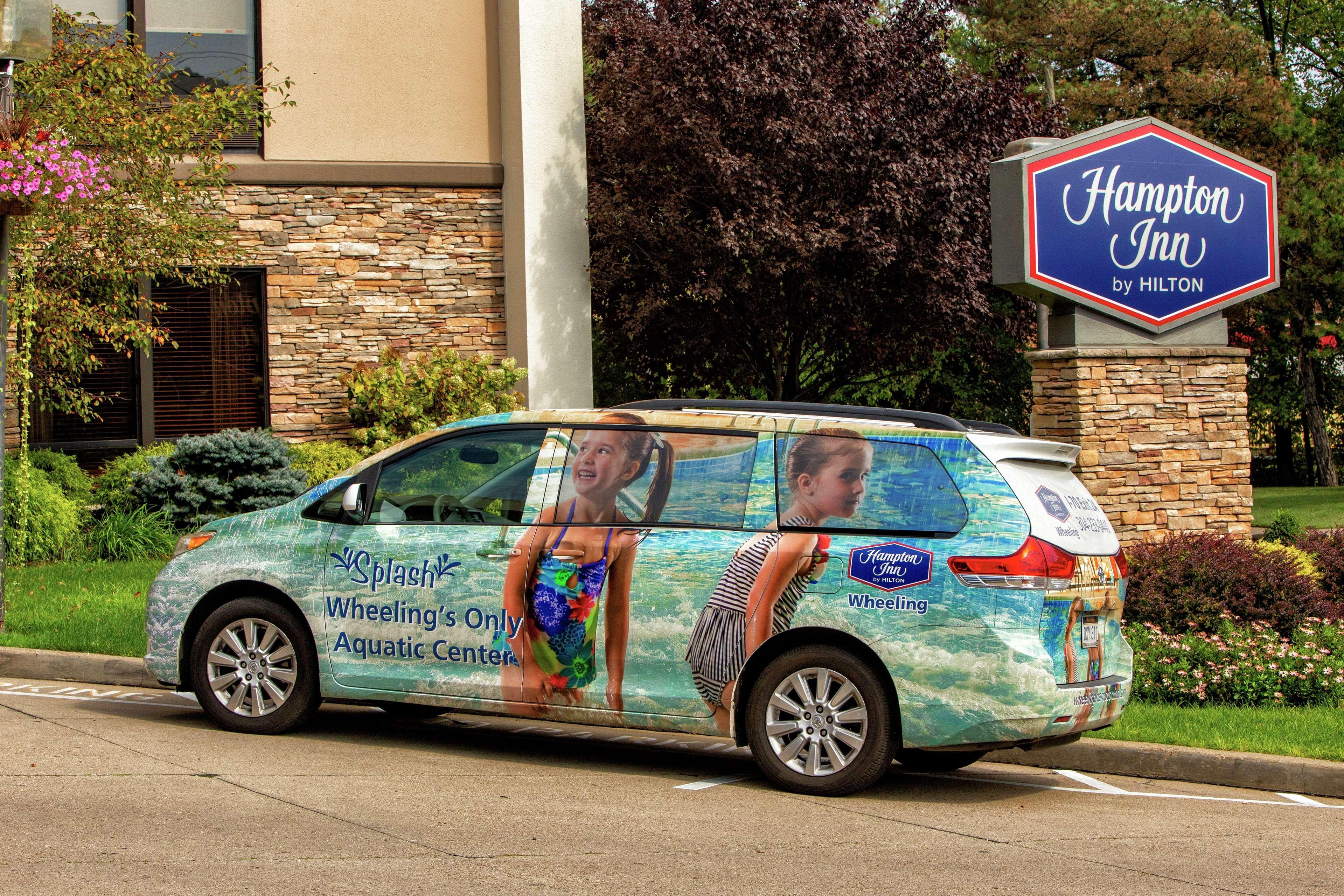 Hampton Inn Wheeling Kültér fotó