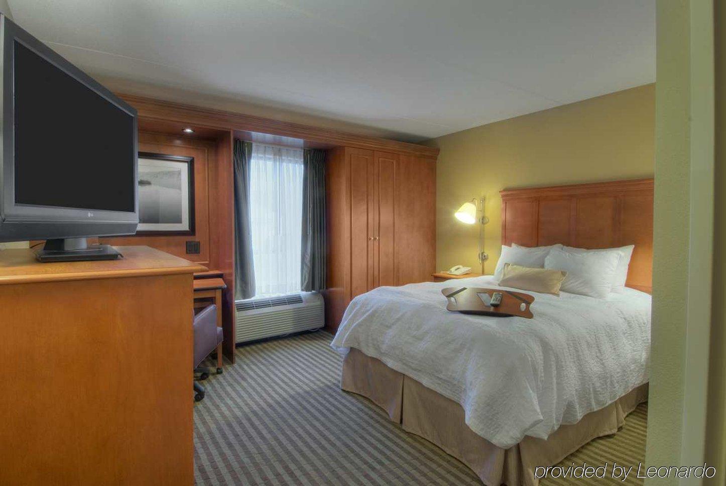 Hampton Inn Wheeling Szoba fotó